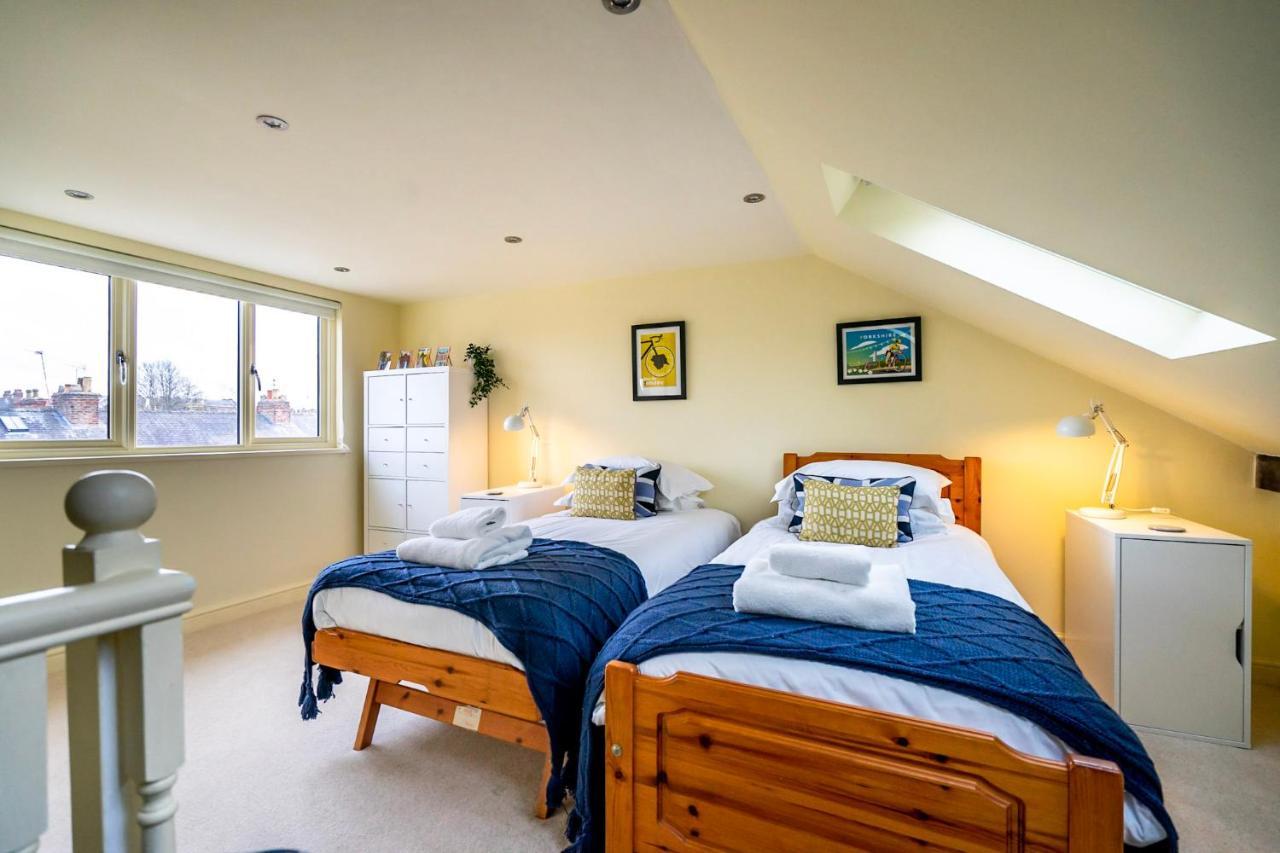 7 St John'S Crescent Villa York Exteriör bild